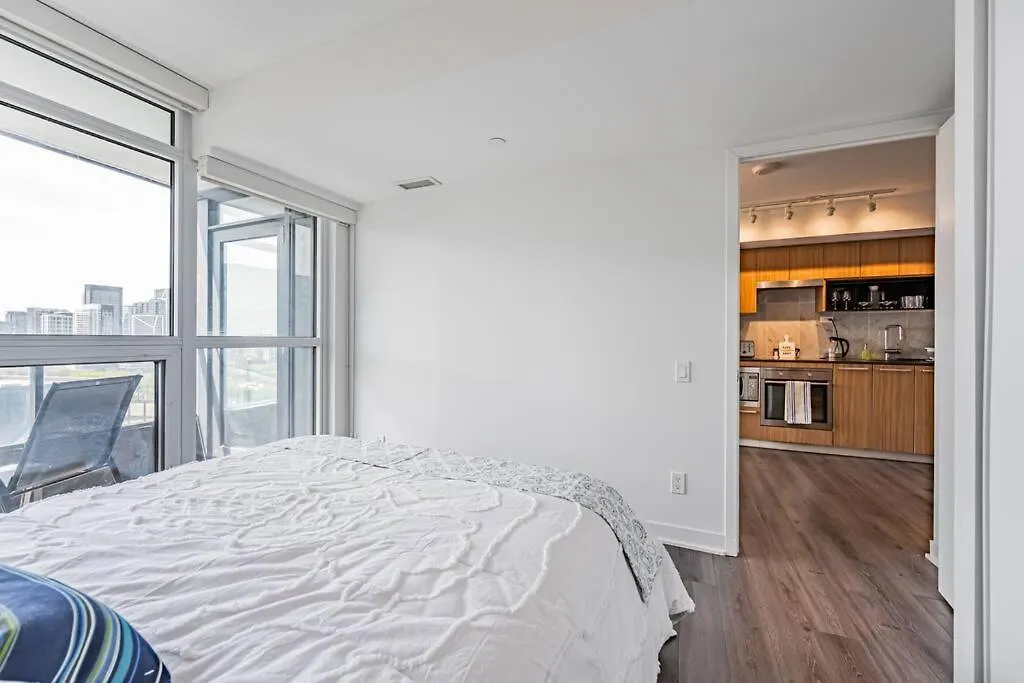 Queens Wharf Apartments Toronto Kanada