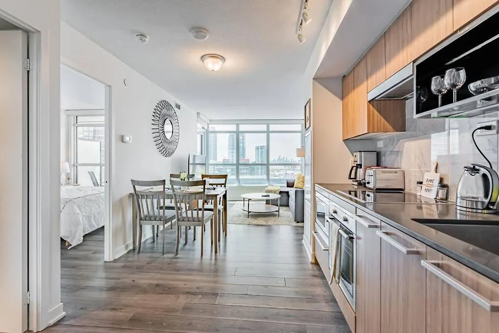 Queens Wharf Apartments Toronto 0*,
