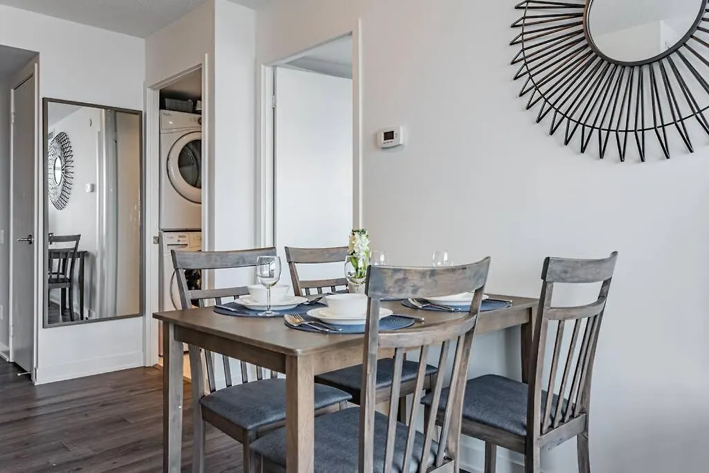Queens Wharf Apartments Toronto 0*,
