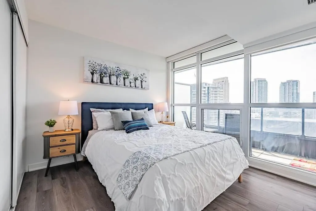 Queens Wharf Apartments Toronto Kanada